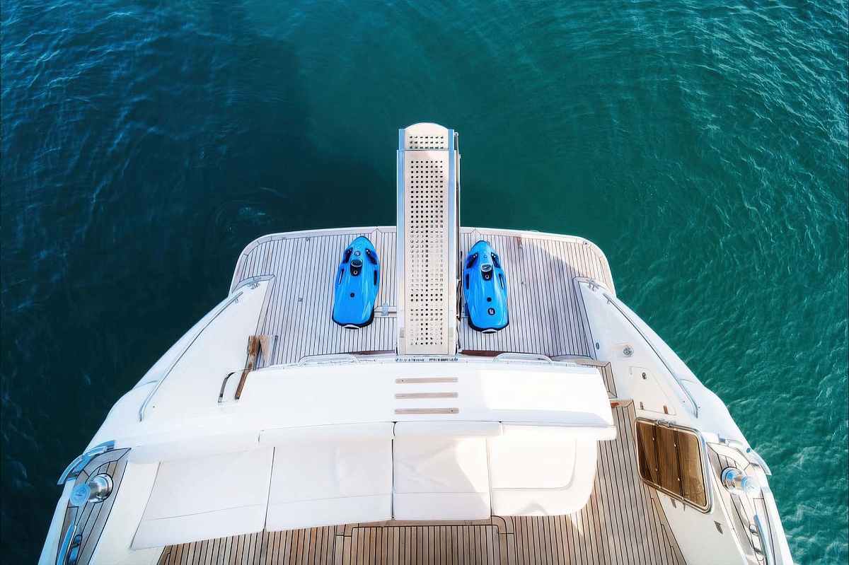 Аренда яхты Princess 62 DIAL в Миконосе